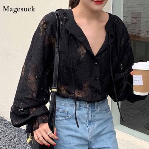 Sexy Fashion Carved Lantern Long Sleeve Loose Blouse 2020 New Women Shirts Spring Autumn Cardigan Clothes Black Lace Tops 10202