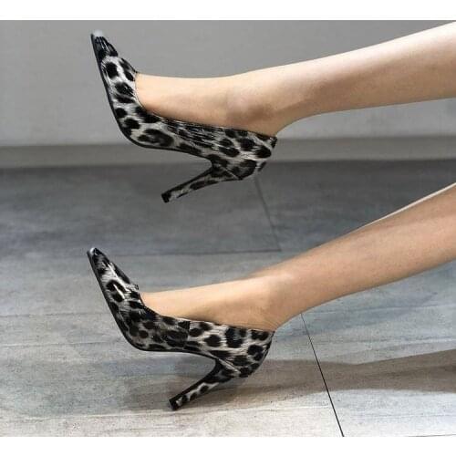 Large size35-43 shoes 2021 spring and autumn new pointed shallow mouth high heels fashion simple womens singles heel high 9CM