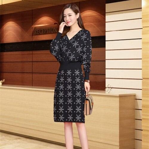 New Spring Autumn Women Sets Temperament Elegant Slim Skirt Suits Fashion Jacquard Knitted Sweater And Skirt Two Piece Set