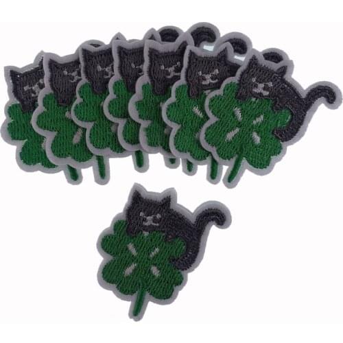 5Pcs Animal Cat Embroidery iron on patches for clothes Kid Applique Sewing DIY Badges Stickers Decorative Accessories