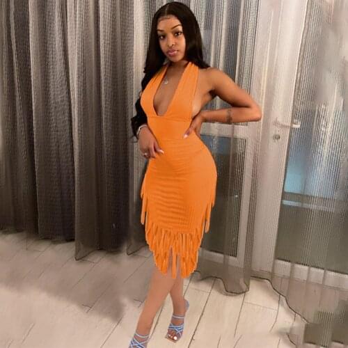 Fashion Tassel Halter Knee Length Dress Women Sexy Low Neck Backless Pleated Skinny Dresses Elegant Party Clubwear Vestidos