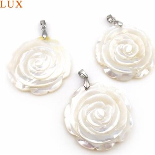 Natural Handmade Carved Cream Rose Shape Shell Flower Silver Pendants For Necklace Jewelry For Women Carved Sea Shell Pendant