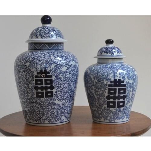 New Chinese Blue And White Porcelain Ginger jar vase With lid Ceramic temple jar vase