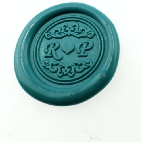 Personalized monogram wax seal stamp/Custom wedding seals/wedding invitation seal/custom wedding stamp/wreath with initials