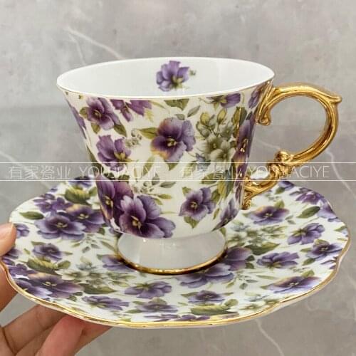 Flower bone China coffee cup creative ceramic coffee cup and saucer pure white simple high-grade Phnom Penh cup coffee set