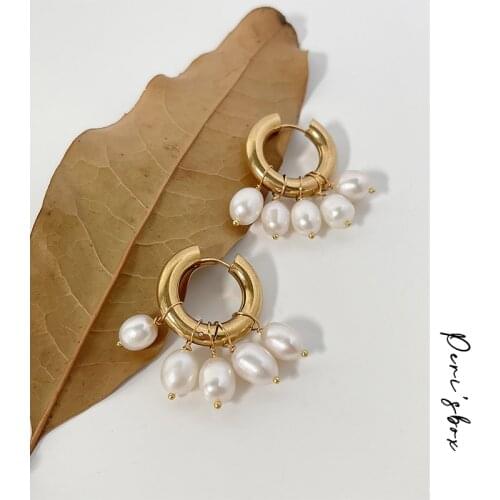 PerisBox Vintage Gold Color Titanium Steel Freshwater Pearl Hoop Earrings Pearls Tassel Fan Hoops Earring For Women Jewelry
