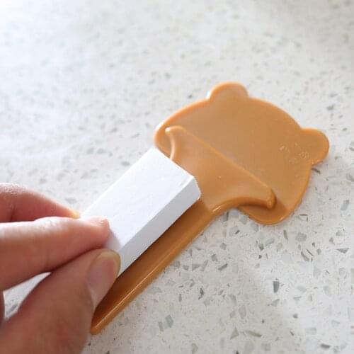 1pcs Facilitate Creative Portable Toilets Lid Handle Uncovery Flip Lid Toilet Cover Home Toilet Accessory Not Dirty Hands