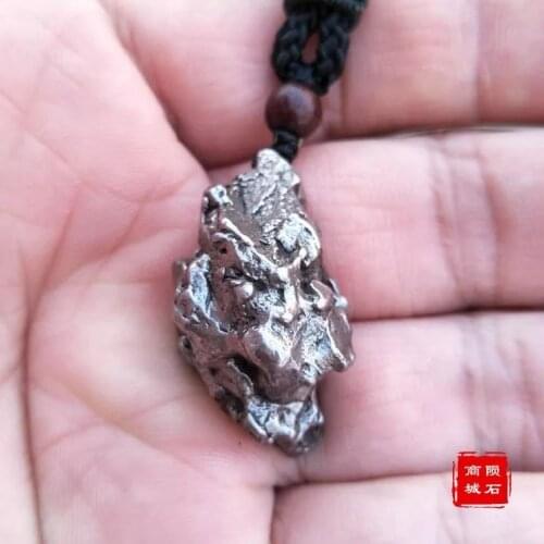 Argentine natural stone iron meteorite pendant genuine extraterrestrial black nickel-iron meteorite mineral crystal specimens