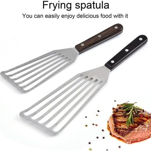 Multifunctional Slotted Frying Spatula Steak Shovel Fish Hollow Design Multipurpose Wooden Handle Long Time Use Kitchen Tool