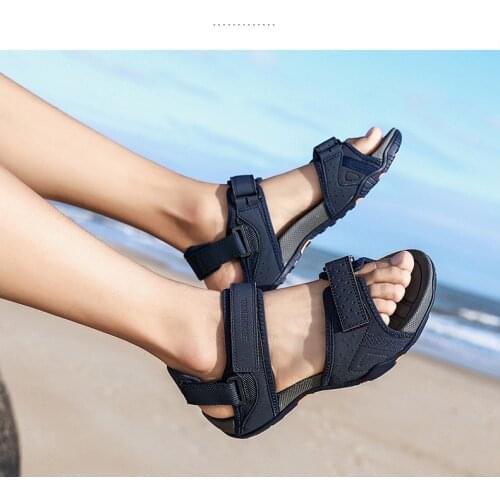 New Summer Men Shoes Classic Men Soft Sandals Breathable Roman Style Male Beach Sandals Water Shoes Large