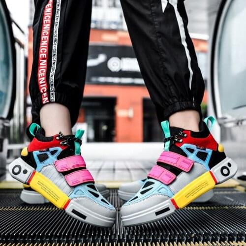 Spring Autumn New Daddy Shoes Women/Man Fashion Platform Luminous Sneakers Womens Mesh Breathable Casual Shoes Womens Shoes