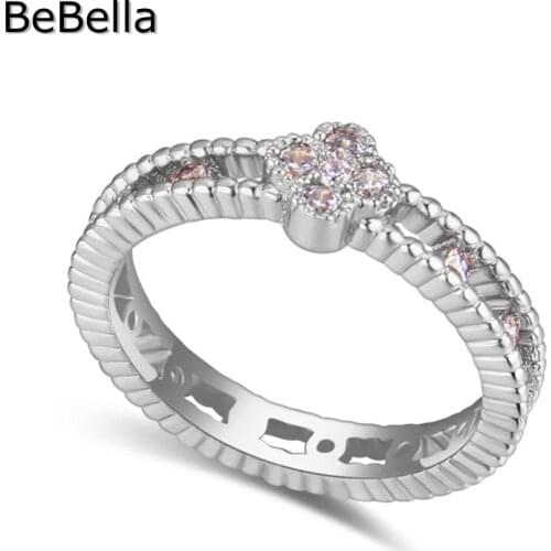 Women Flower Shape Imitation Diamonds Rings For Couples with AAA Grade Cubic Zirconia For Christmas gift