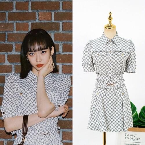 Han Zhixians top floor same summer retro polo collar printed short top + foreign style high waist A-line skirt