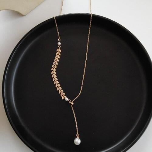 Leaves Shape Chain Necklaces For Women Bohemia Style Jewelry Statement Imitation Pearls Necklaces Party Jewelry Gift