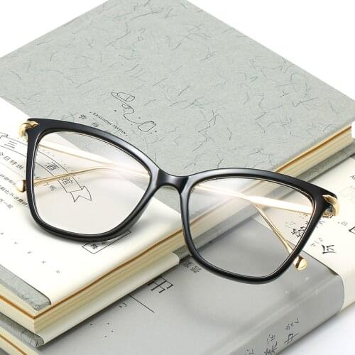 PATCHWERK Women's Glasses And Cases