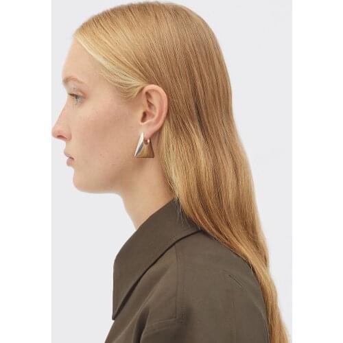 Geometric Earrings womens cold European and American style simple design Earrings round face thin versatile EARRINGS NEW