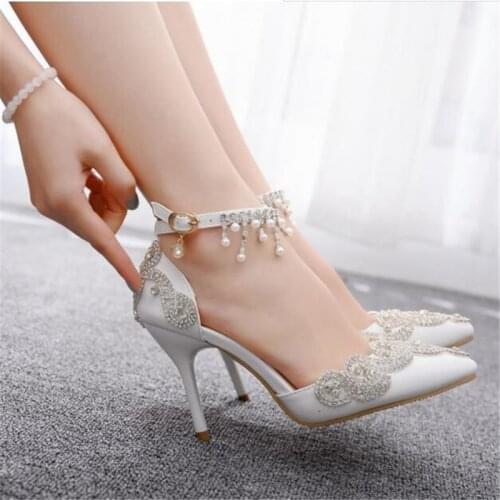Fashion Women Queen Crystal Wedding Shoes Pumps Sweet White Flower Pearl Lace Crystal High Heel Wedding Shoes