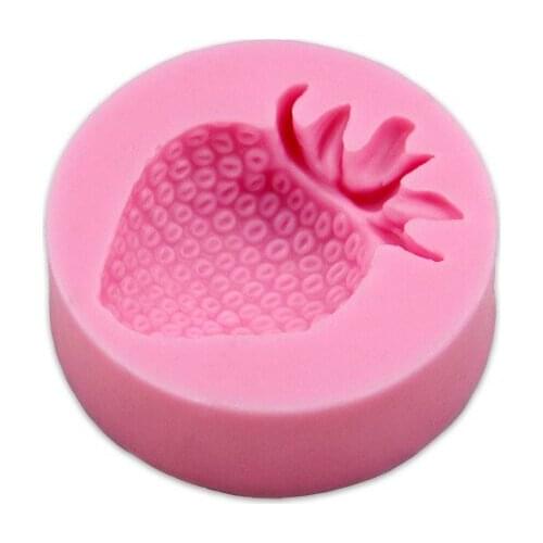 Large Size Strawberry Baking Tools Soft Silicone Cake Fondant Molds Chocolate Biscuit Mold