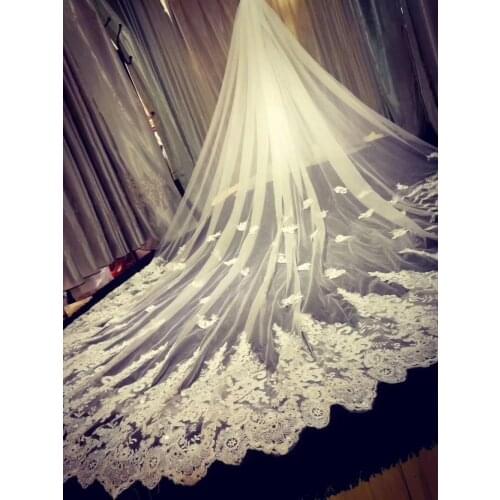 Luxurious Lace Sequins Appliques Cathedral Tulle Formal Long Bridal Veil Soft Women Wedding Hair Veils Cheap Head Accessories 4m