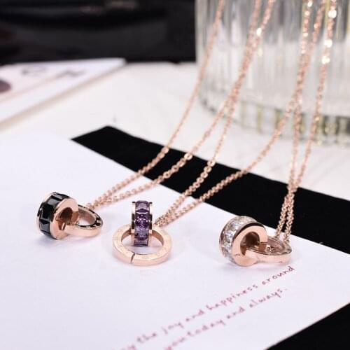 YUN RUO 2019 Rose Gold Color Fashion Double Circles Colored Zircon Pendant Necklace Titanium Steel Woman Jewelry Gift Never Fade