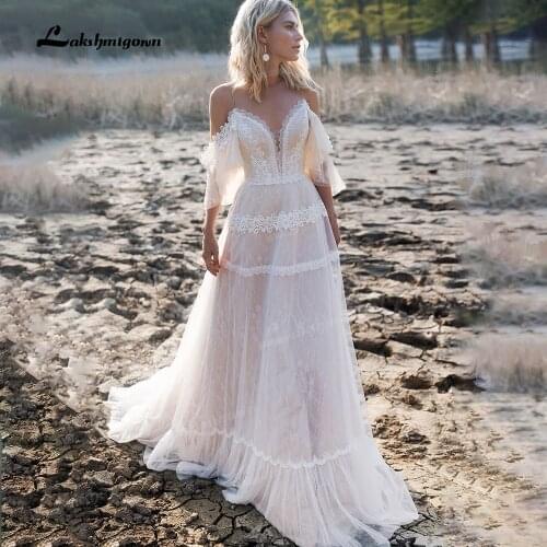 Boho Wedding Dresses 2021 Sexy Lace Beach Bridal Gown Off-Shoulder Sleeves Plus Size Princess Wedding Gowns robe de mariee