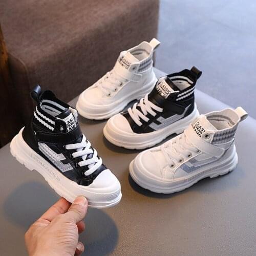 Childrens Martin Boots 2021 New Fashion Boys Soft-soled Wear-resistant British Girls Short Boots Waterproof Hot Fashion Shoes