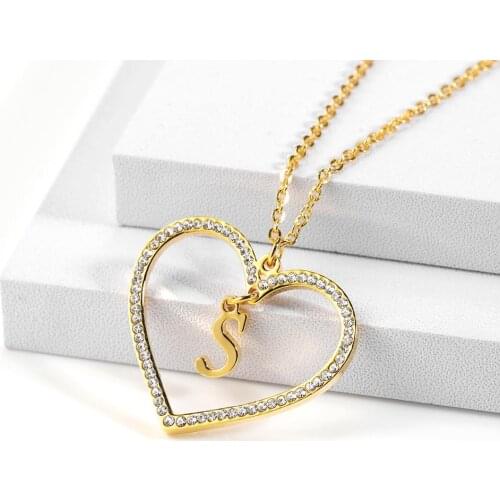 Custom Romantic Gold Color Love Heart Crystal Pendant Letter Name Necklace Charm Women 26 Hip hop Capital Letters Choker Jewelry