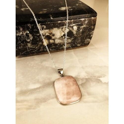 Dr Stone Natural Stone Women 'S Pink Quartz Stone Necklace AHL80 439746731