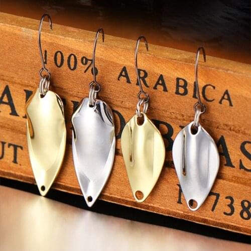 1pcs Metal Spinner Spoon Lures Trout Fishing Lure Hard Bait Sequins Paillette Artificial Baits Spinnerbait Fish Tools 2.0g-2.7g