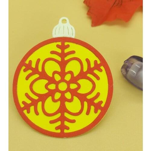 Christmas round snowflake keychain pendant metal cutting knife mold, scrapbook, photo album decoration DIY handmade art