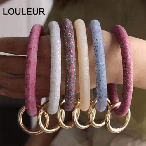 Fashion O Silica Gel Wear Bracelet Keychain for Women Gifts Trendy Simple Circle Wristlet Keychain Bangle Unisex Jewelry
