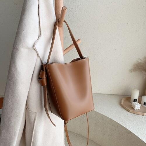 Large Capacity PU Leather Crossbody Bags For Women Handbags Shoulder Messenger Casual Bucket Luxury Handbag Lady Travel Bag Tote