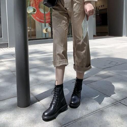 2020 European Martin boots Womens boots Genuine leather Cow leather boots outdoor Fashion female boots Womens shoes