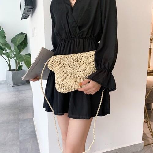 Newest Hot Summer Women Tassels Straw Rattan Wicker Weave Shoulder Bags Handbag Flap Ladies Holiday Beach Crossbody Bag