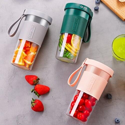 Portable Juicer With Two Lids Food-Grade Travel Blender Cup Rechargeable Juices Making Bottle For Home Office Outdoor Sports
