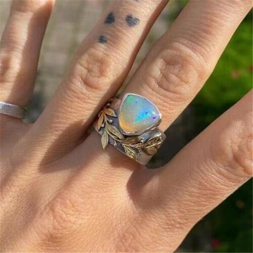 Modyle 2021 New Fashion Punk Vintage Flower Wedding Ring for Women Triangle Opal Geometry Engagement Ring Dropshipping