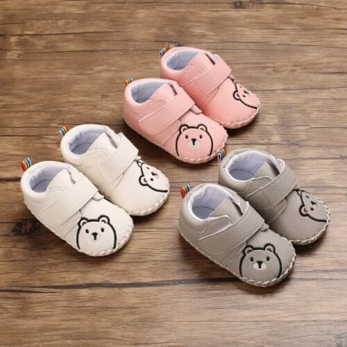 Pink Cartoon Bear Prewalker with Soft Soled for Babies Velcro Lovely Animals Shoes for Newborn