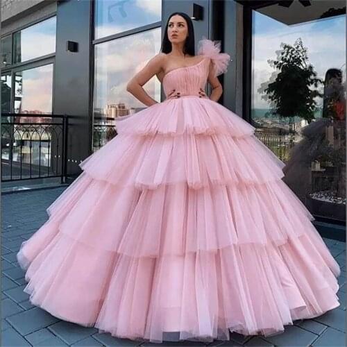 2020 One Shoulder Wedding Dress Sleeveless Tiered Pleats Dress Ball Gown Pink Ruffles Prom Gown vestido de novia WD30649