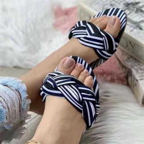 Laxsesu Women's Slippers