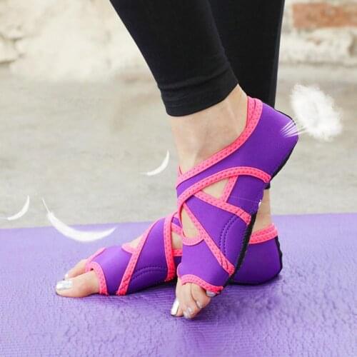 1 Pair Women Yoga Shoes Socks Skin-friendly Elastic Female Breathable Non-slip Fitness Dance Pilates Indoor Yoga Five Toe Sock