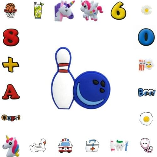 1000PCS PVC fashion Icon brooch anime pin for Brooch Lapel Pins Backpack Decoration Button Badge Clothes Hat kids trinket gift