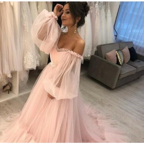 Vintage Long Pink Boat Neck Tulle Prom Dresses Lace Up Back Robe De Soiree Sweep Train Pleated Formal Party Gown