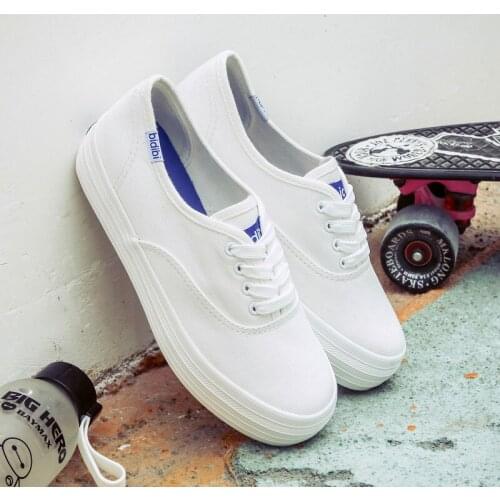 White Shoes Women Teenagers Skateboard Shoes Spring Summer Solid Color Street Sneaker All Match Outdoor Footware Tenis De Mujer