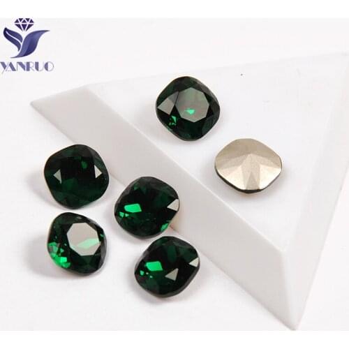 YANRUO 4470 Cushion Cut Emerald Top Sew On Glass Crystal Fancy Rhinestones With Claws Green Stones Sewing Strass For Clothing
