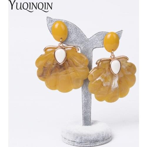 Cute Shell Resin Acrylic Drop Earring for Women Korean Big Earrings Hanging Beautiful Vintage Earings for Girls Fashion Jewelry