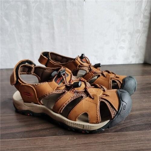 Men genuine leather hiking sandals male breathable non-slip toe cap beach shoes mens casual sandals Aqua shoes