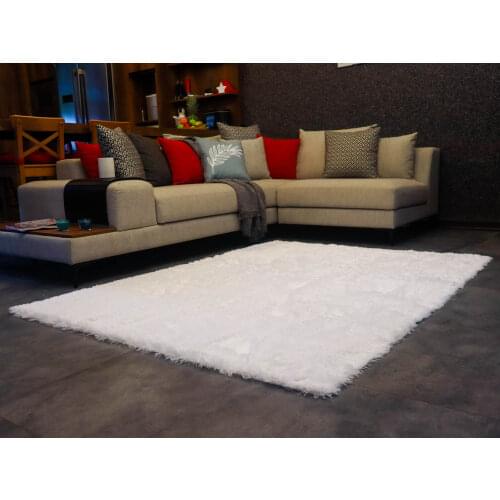 White Ultra Soft Faux Rabbit Fur Rug , Artificial Leather Non-Slip Base Faux Rugs Area Rugs for Bedroom Floor Sofa Living Room