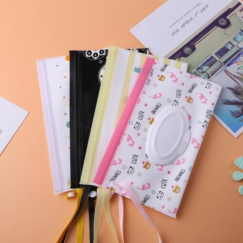 Baby Care Wet Paper Lid Bag Cartoon Travel Wipes Cover Reusable Tissue Organizer For Baby Outdoor Carrying Bags For Stroller Car