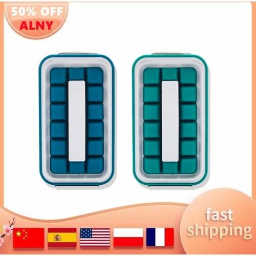 2 in 1 Silicone Water Bottle Ice Box Foldable Frozen Drink Ice Cube Bag Food Grade Silicone Storage Ice Box Making Water Bottle
