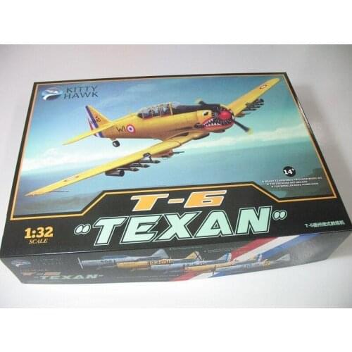 Kitty Hawk 32002 1/32 Scale T-6"Texan" model